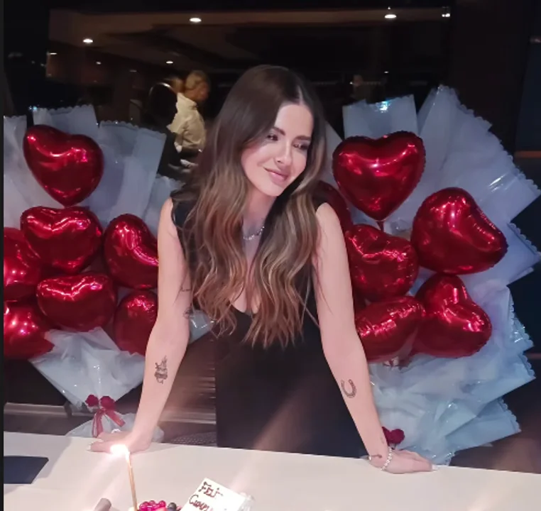 La China Suárez festejó su cumpleaños en Turquía: cena íntima en un yate