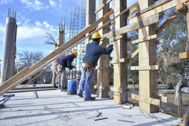 Primer fallo contra la reforma laboral: un juez de Córdoba declaró inconstitucional el artículo que limita las indemnizaciones
