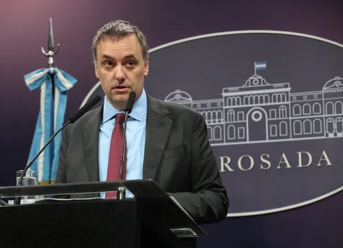 Semana clave para Adorni: la Justicia indaga sobre la compra de propiedades y reformas de lujo