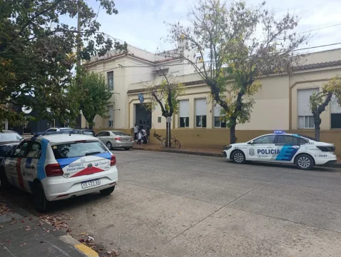 Continúan las amenazas de tiroteos escolares en todo el país y las autoridades ponen control