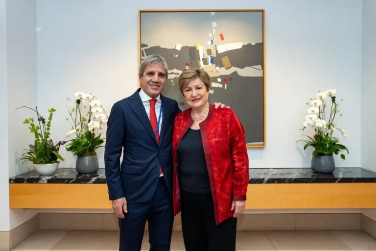 El FMI aprobó revisión y activó desembolso por US$1.000 millones