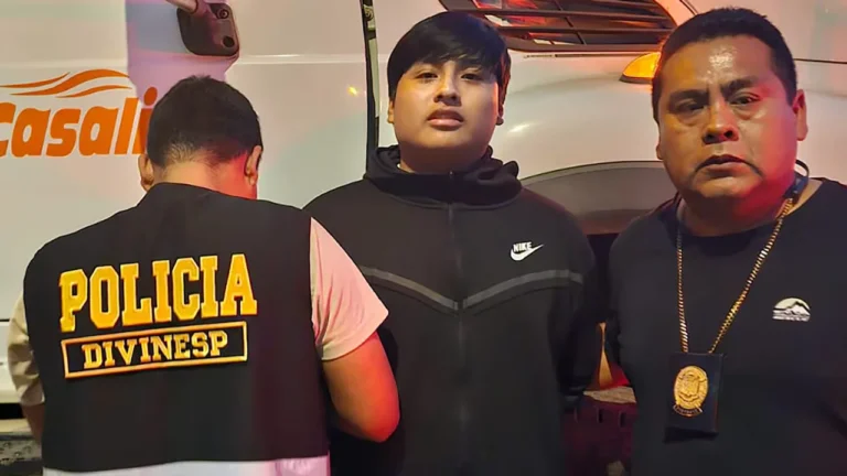 Triple crimen: luego de que se active la extradición de Pequeño J, familiares piden justicia.