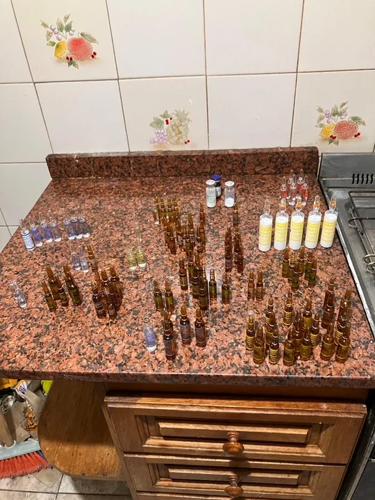 Hallaron muerto a un enfermero en su casa de Palermo: había ampollas de propofol y fentanilo