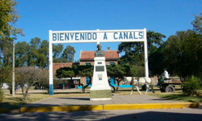 Córdoba: investigan la muerte de un bebé de un año tras caer a un pozo ciego en Canals