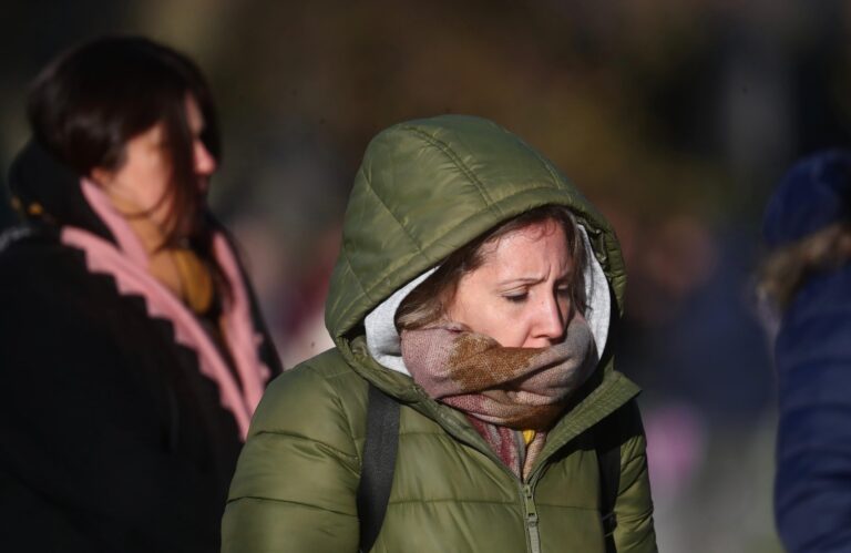 Se avecinan 72 horas de un nuevo frente frío que traerá fuerte descenso térmico, riesgo de heladas y lluvias: las zonas afectadas
