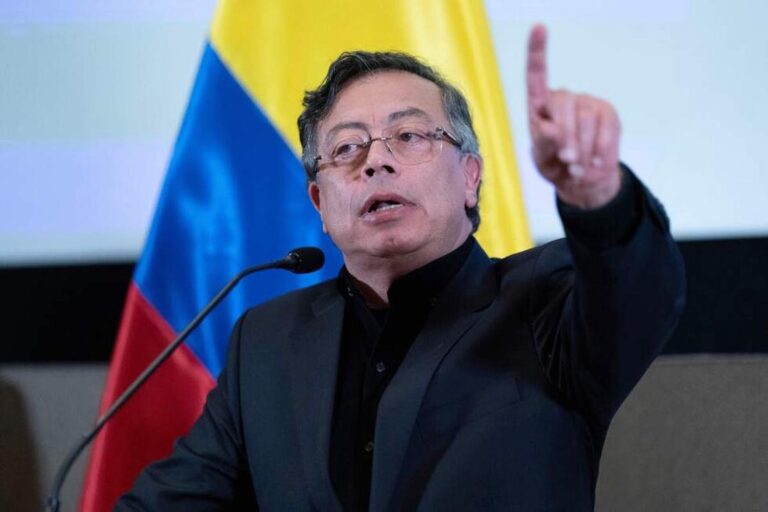 Colombia: una congresista del oficialismo busca suspender a Gustavo Petro